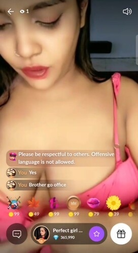 Tango Influencer Perfect Girl Live 121 Boobs Show With Full Face