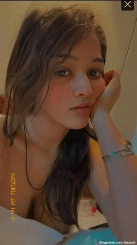 😍!SH@ M0D! Famous Insta Influencer PAID APP EXCLUSIVE 3 VIDEOS UPDATE Showing Pressing B00bs & Pssy Rubbing with Full Face Hot Expressions🍒💦!! 🥵🔥