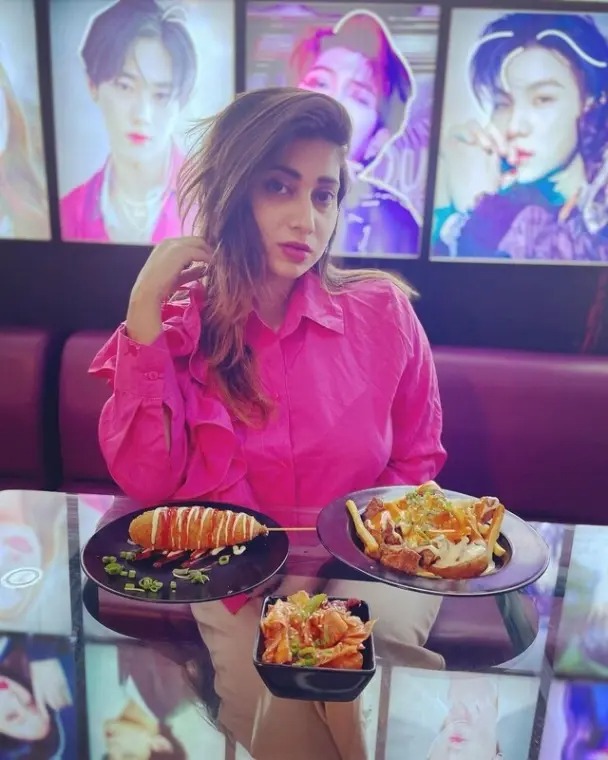 😍Extremely Beautiful Busty Bengali Model & Instagram Influencer Fariha Khan aka Fariha Priyam Full Nude Videos Showing Everything & Full Nude Homemade Modeling🥵💦