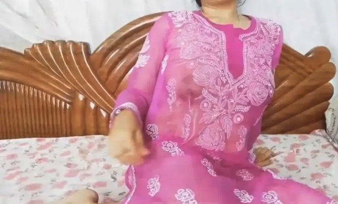 Indian Youtuber Sumi paid Video 🤑