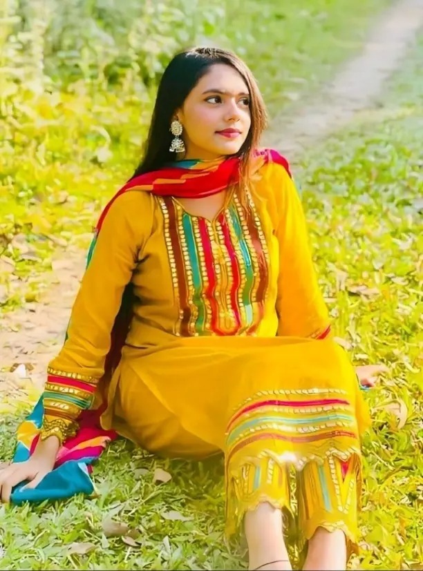 🥵Beautiful Desi Girl Latest Most Exclusive Viral Stuff Total 4 VIDEO'S Stripping Full NUDE with Full Face & Pssy Closeup Fngring💦!! 🥵🔥