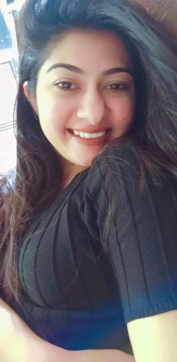 🔴 PERFECT_FIGURE_ALERT 🥵❤️Extremely Gorgeous Desi Girl Latest Most Exclusive Snapchat Private Dm Total 5 VIDEO'S Full Frontal NUDE Mirror Selfie VIDEO with Full Face Pressing her Boobs Pssy Rubbing💦!! Don't Miss😍🔥