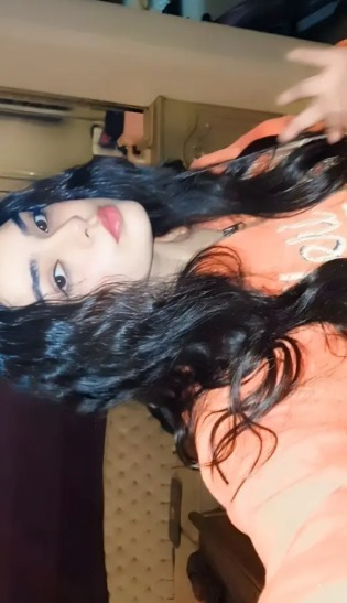 🥵Extremely Horny Girl Leaked Videos Full Nude Showing her Boobs and Fingering Loud Moaning Voice Multiple Videos Combined😍💦